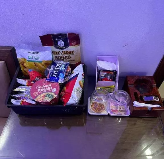 هتل Hoàng Gia Long Biên