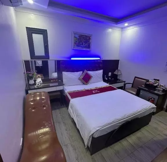 هتل Hoàng Gia Long Biên