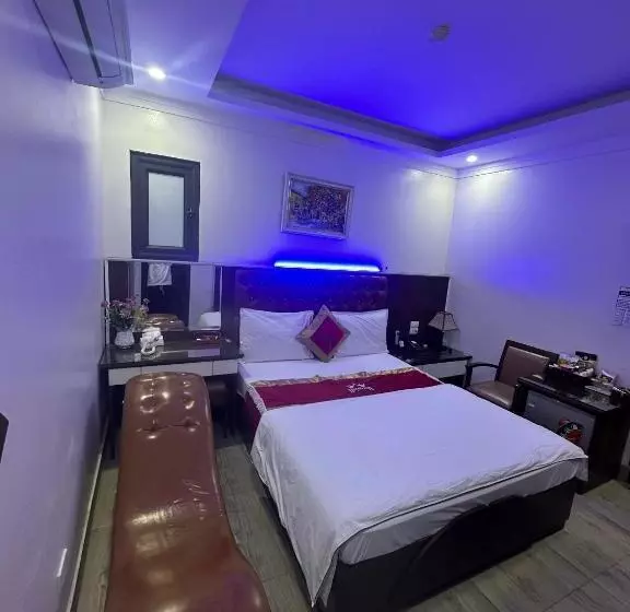 هتل Hoàng Gia Long Biên