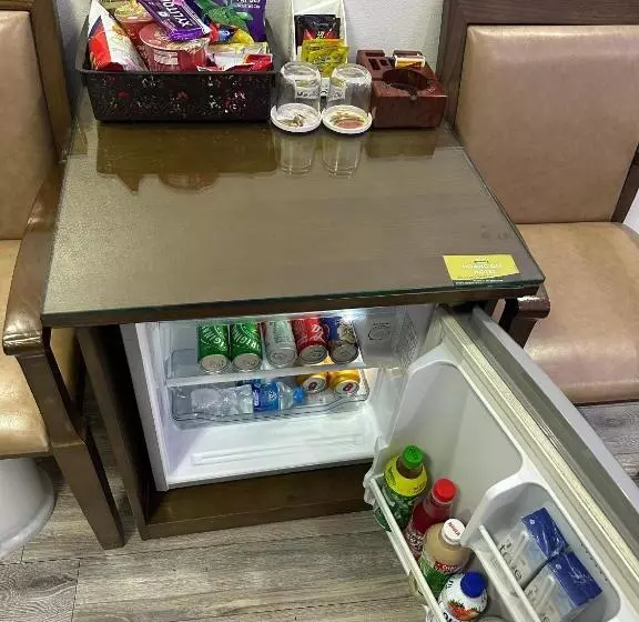 هتل Hoàng Gia Long Biên