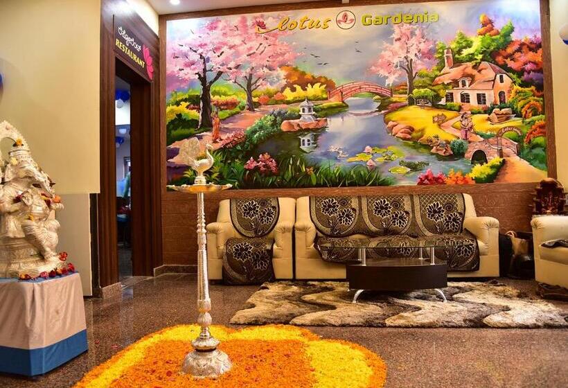 Hotel Lotus Gardenia