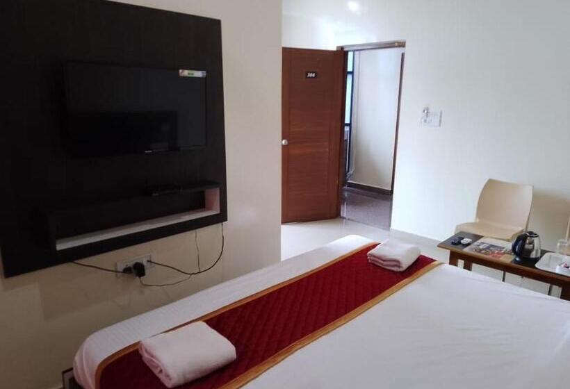 Hotel Lotus Gardenia