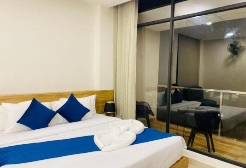 Hotel Mountview By Farstay Wayanad