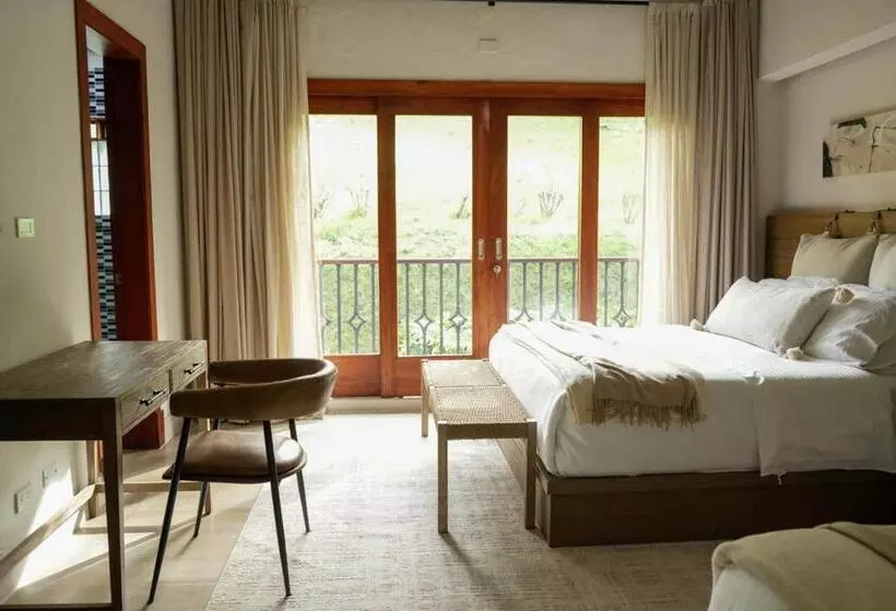 Hotelli Mountains Of Hope