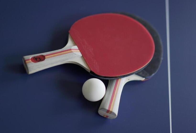 هتل Mountains Of Hope