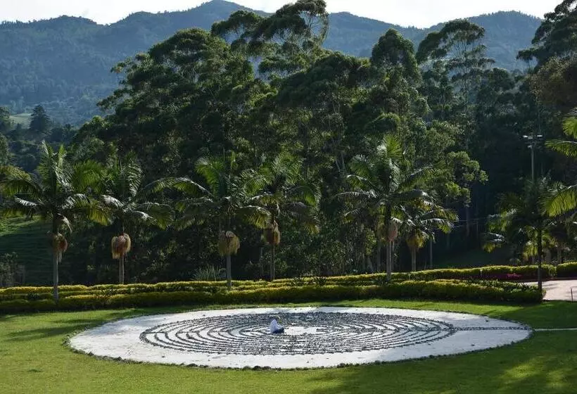 Hotelli Mountains Of Hope