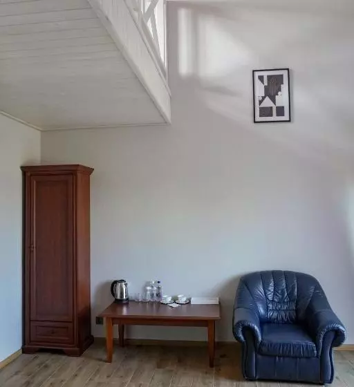 Hotelli Na Pagorbi Lutsk