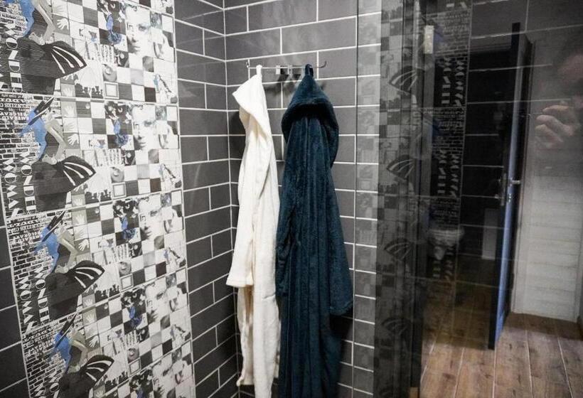 호텔 Na Pagorbi Lutsk