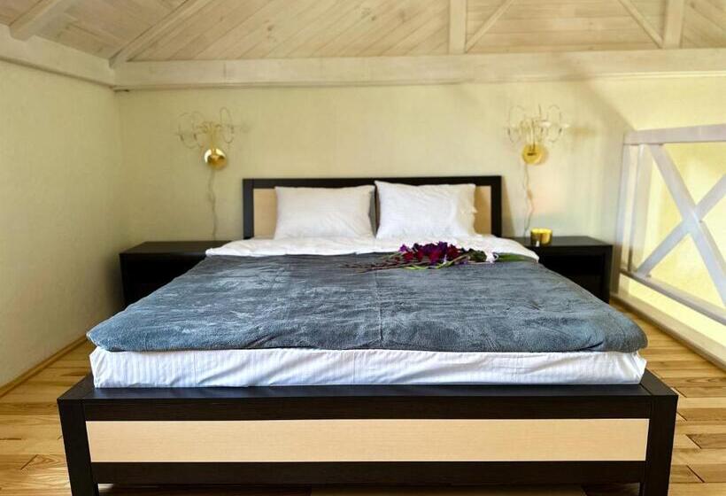 호텔 Na Pagorbi Lutsk