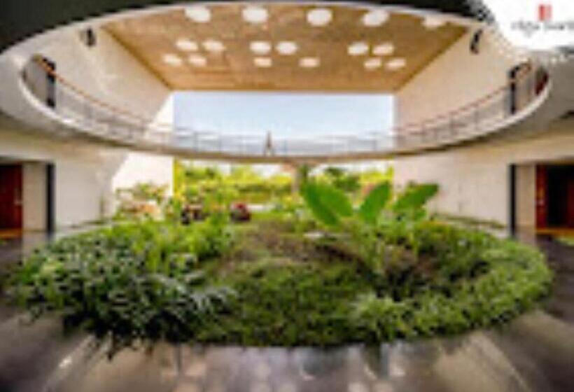 Hotel Raga Svara Rajkot