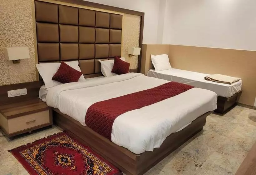Hotelli Raj Palace, Ayodhya