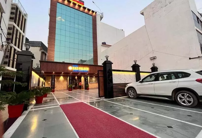 Hotelli Raj Palace, Ayodhya