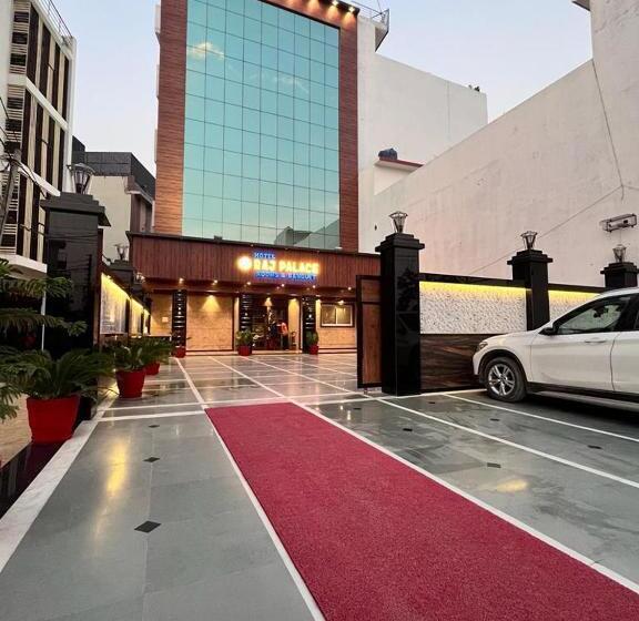 Hotelli Raj Palace, Ayodhya