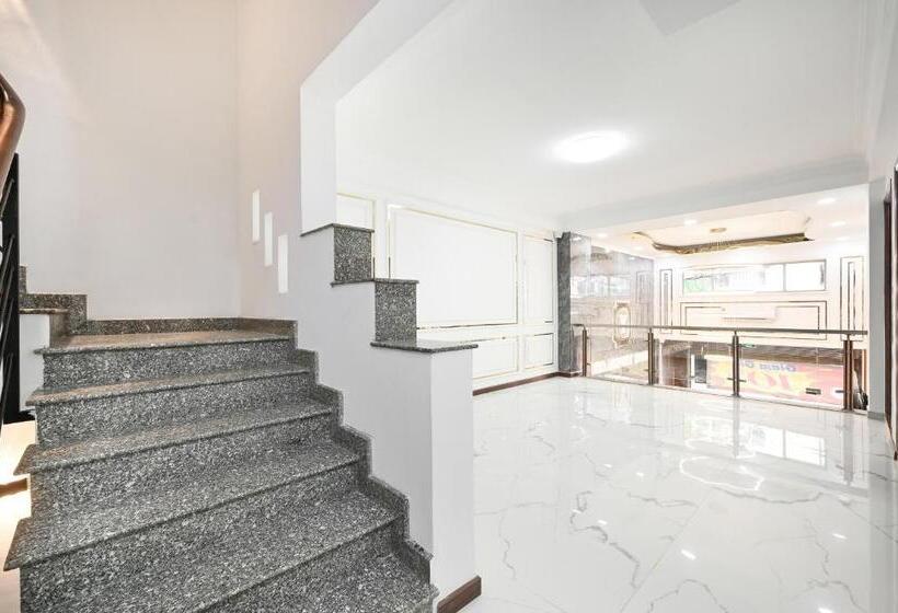 هتل Yoko Airport Saigon