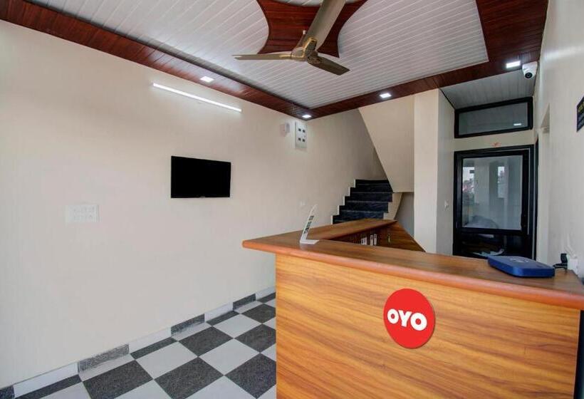 Oyo Hotel Rj 21 18