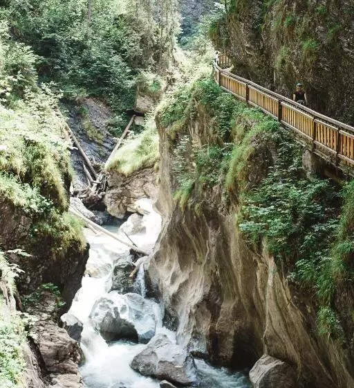 ペンション Gasthaus Kitzloch