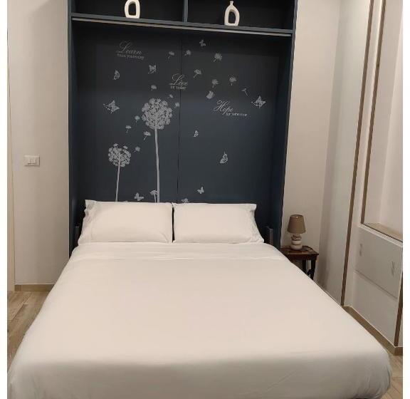 Пансион Pigro House Bologna Airport Suite