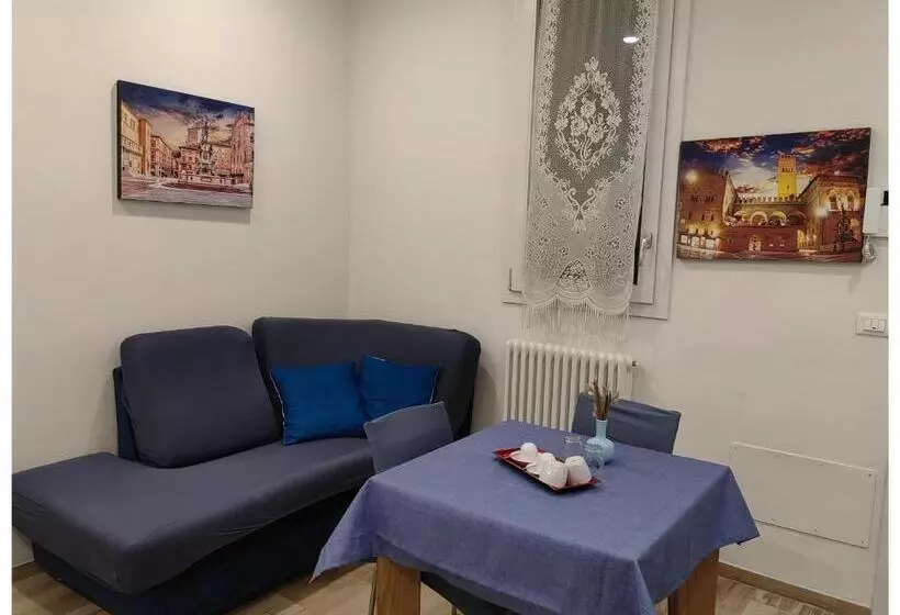 پانسیون Pigro House   Bologna Airport Suite