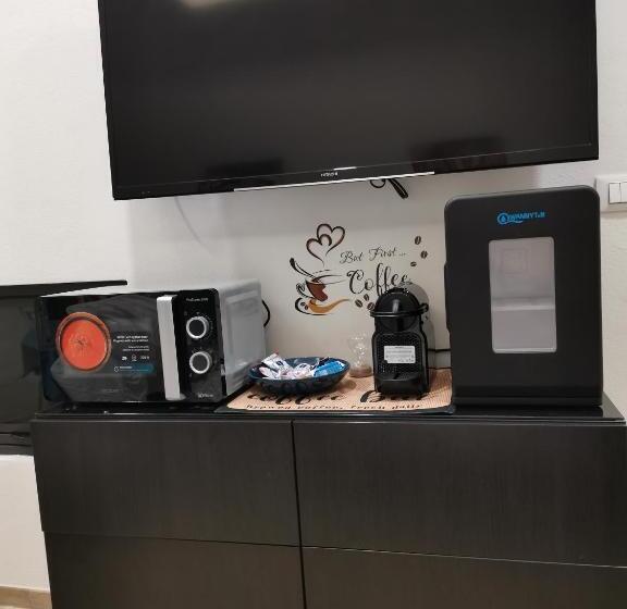 Пансион Pigro House Bologna Airport Suite