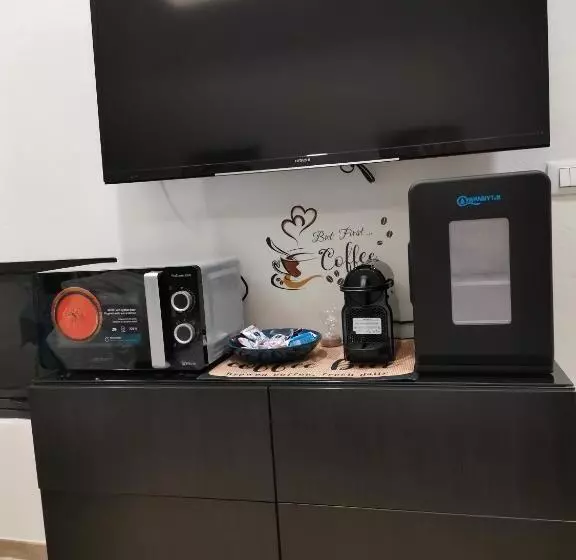 پانسیون Pigro House   Bologna Airport Suite