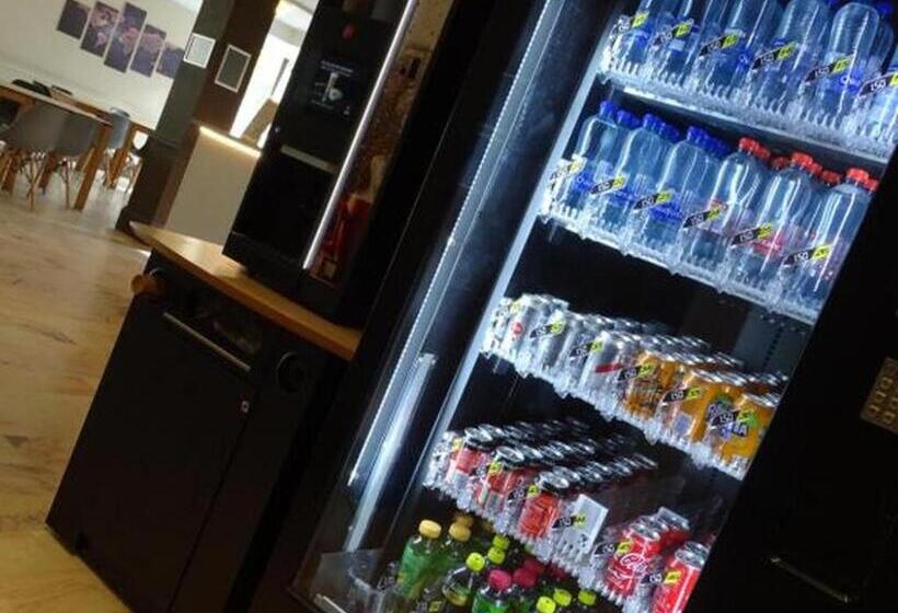 פנסיון Room In Apartment Value Stay Brussels South Comfort Studio Twin