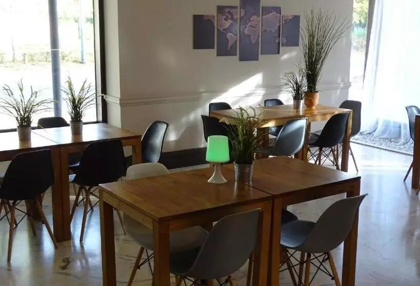 ペンション Room In Apartment   Value Stay Brussels South   Comfort Studio   Twin