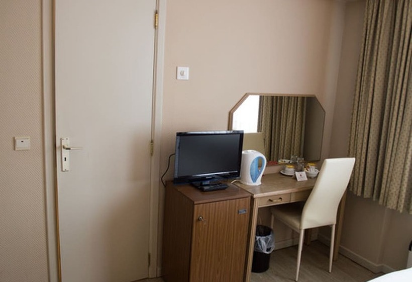 פנסיון Room In Apartment Value Stay Brussels South Comfort Studio Twin