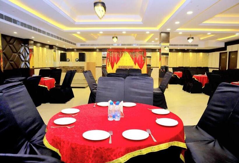 Pineberry Hotels   Near Golden Temple