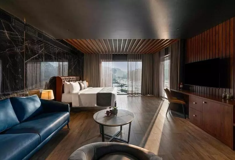 Lomakeskus Sterling Athirappilly