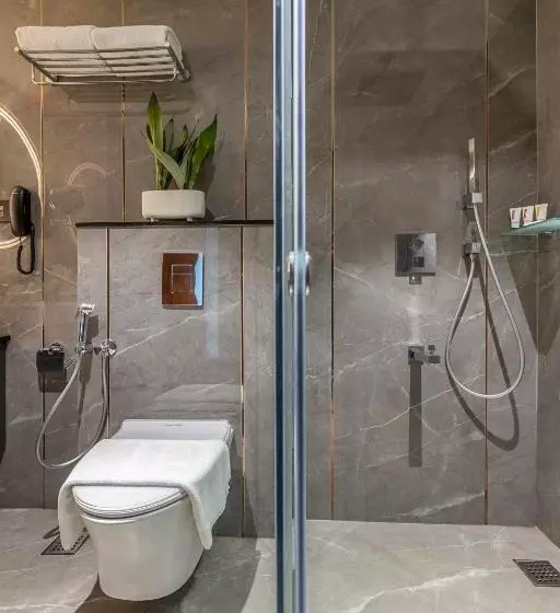 Lomakeskus Sterling Athirappilly