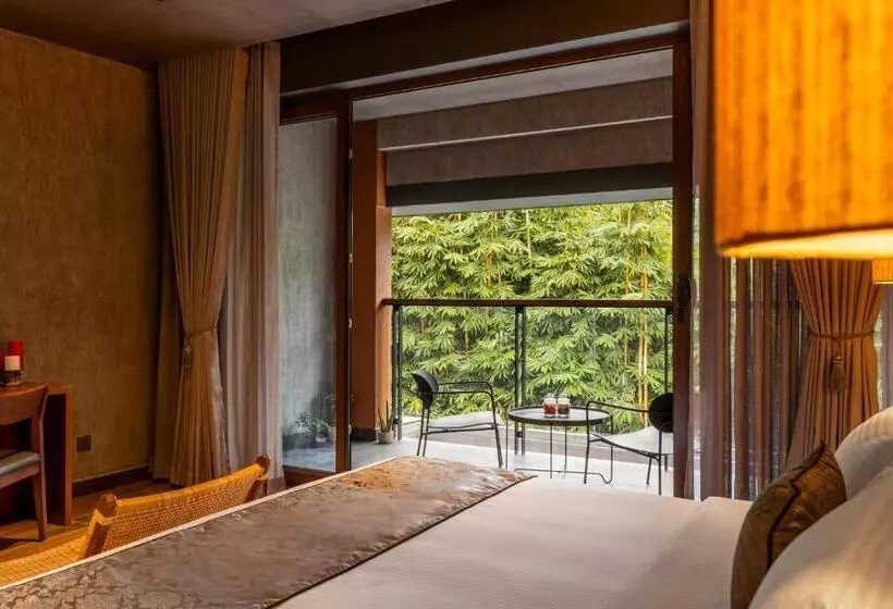 Lomakeskus Sterling Athirappilly