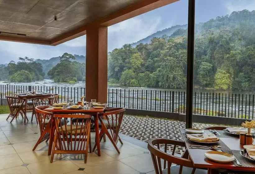 Lomakeskus Sterling Athirappilly