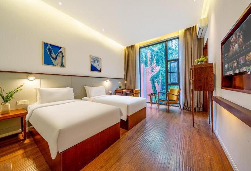 Wuyu Hotel   Chongqing University & Ciqikou Ancinet Town