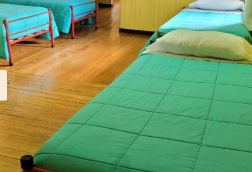 ユースホステル Casa Retiro Castro