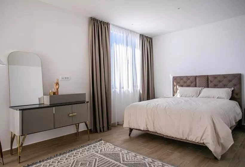 تختخواب و صبحانه Cape Montenegro Villas