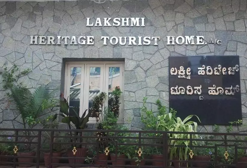 ベッドアンドブレックファースト Lakshmi Heritage Tourist Home