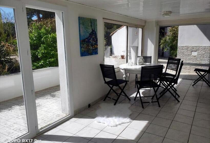 تختخواب و صبحانه Lavocette Maison Appartement