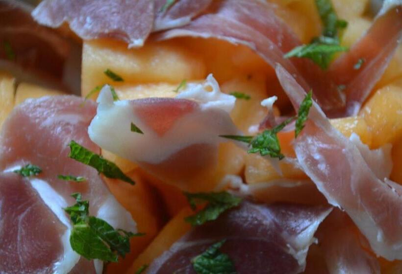 住宿加早餐 Les Fruits Du Passau