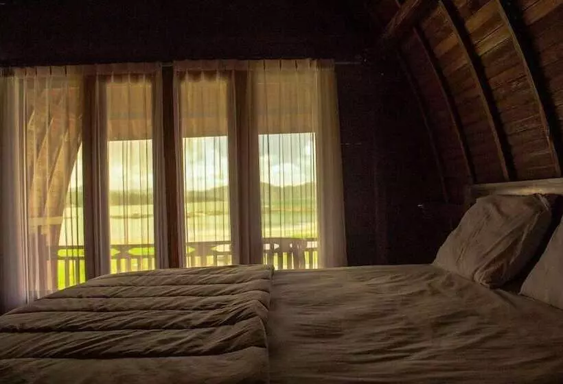 ベッドアンドブレックファースト Villa Kedisan Lake View Kintamani