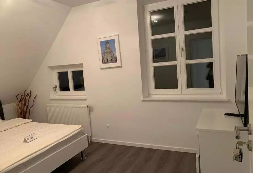ベッドアンドブレックファースト Zentrum Appartment Neuburg