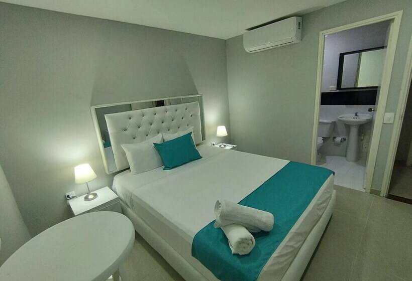 Otel Bm 17  Cerca Al Mar