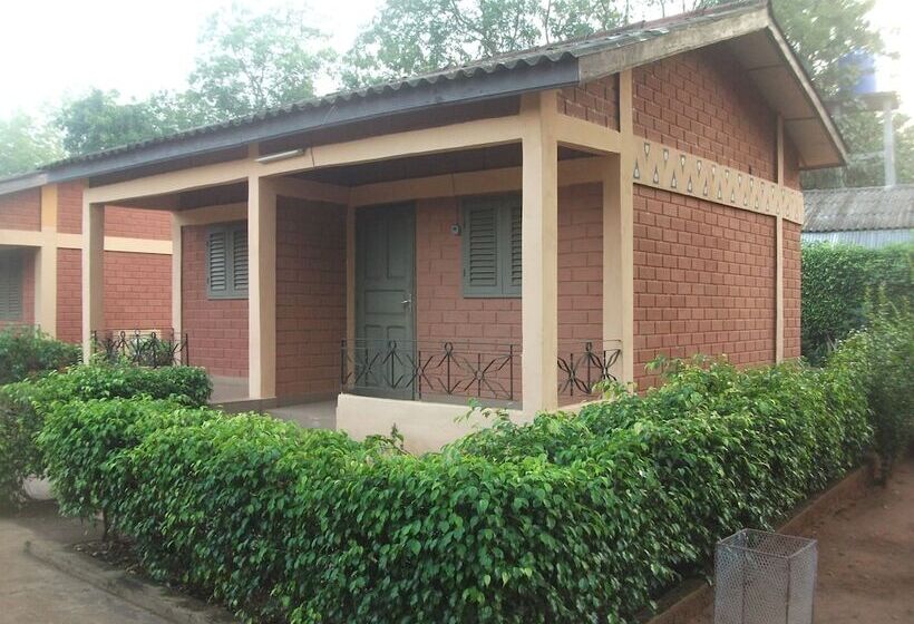 هتل Centre Ayifa Hôtel