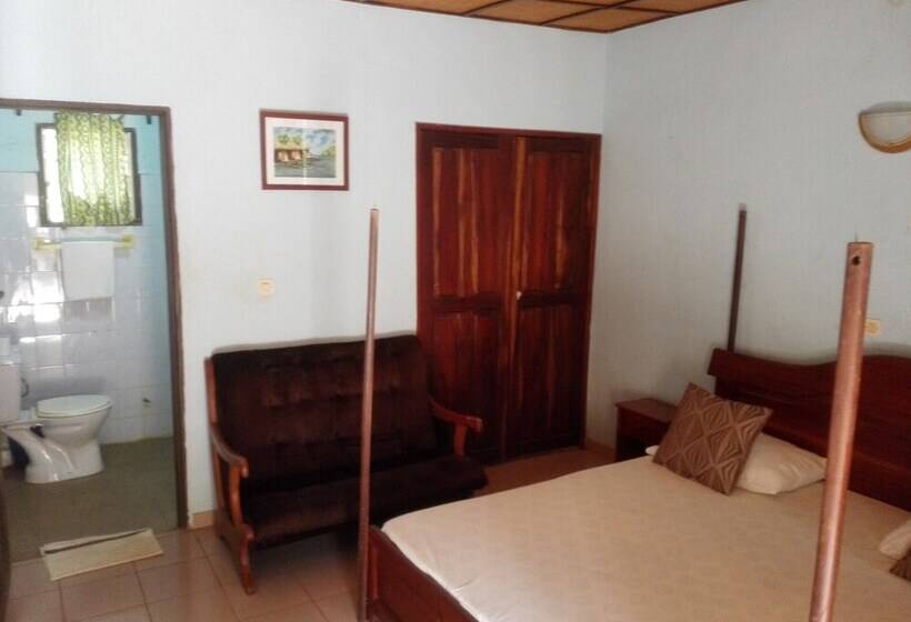 هتل Centre Ayifa Hôtel