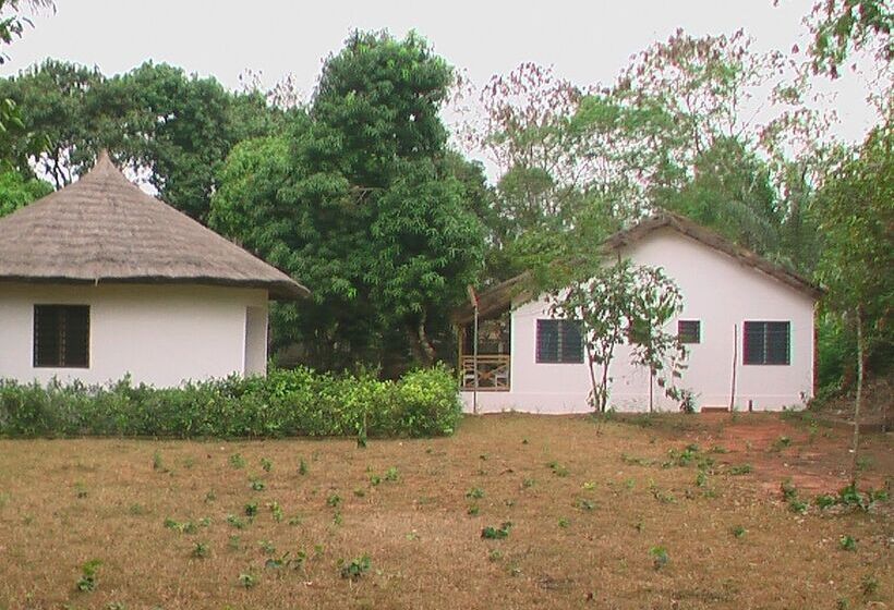 هتل Centre Ayifa Hôtel