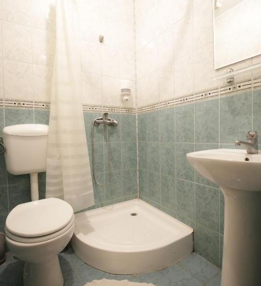 هتل Hanul Lui țintă