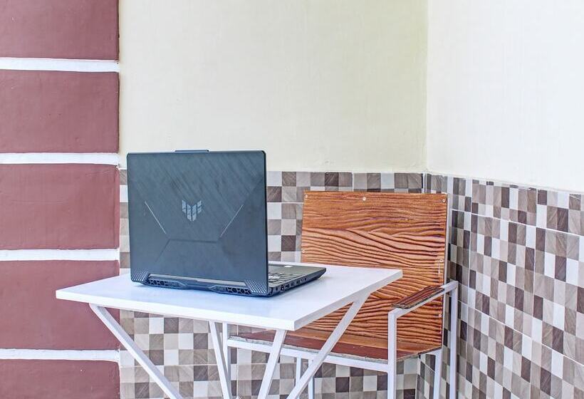 فندق Kos 21by Oyo