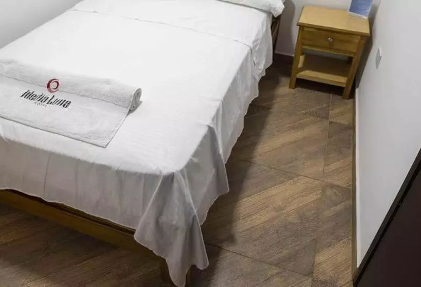 ホテル Media Luna