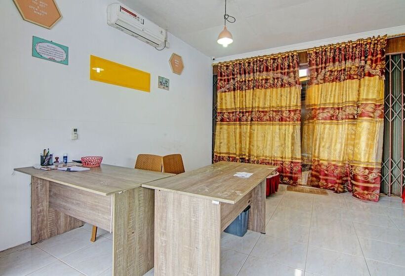 Hotel Mutiara Homestay Syariah By Oyo