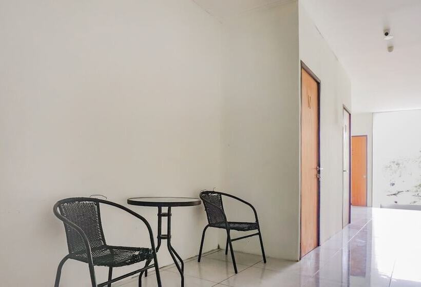 Hotel Pendowo Limo By Oyo