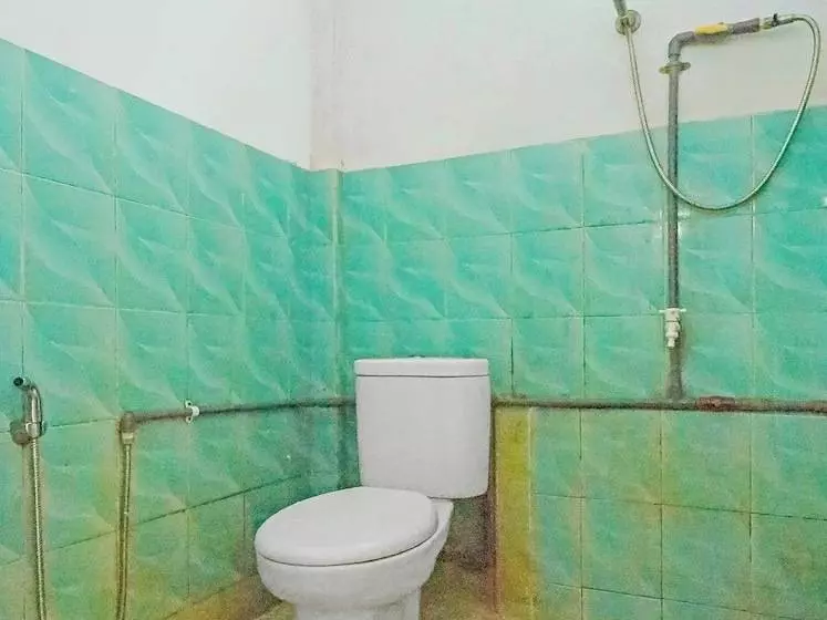 Hotelli Spot On 92554 Budi Homestay Syariahneargrand Batam Mall